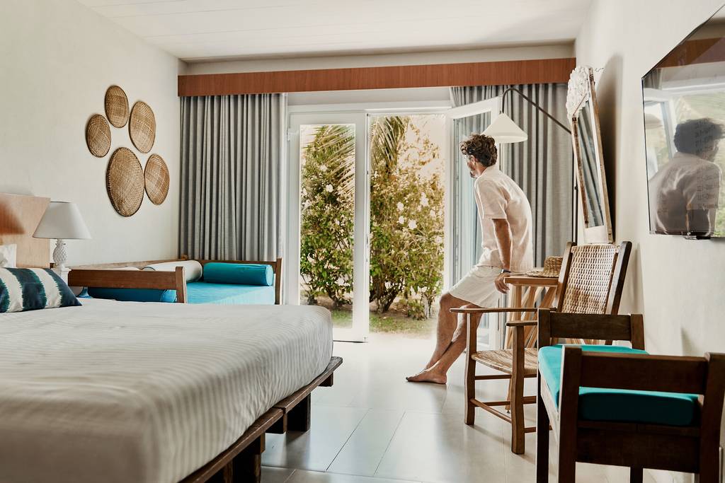Open Trancoso photos slideshow gallery at 4