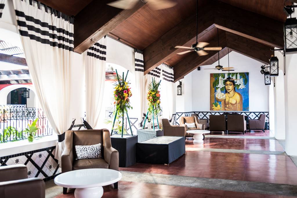 Open Ixtapa Pacific photos slideshow gallery at 4