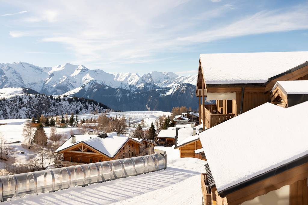 Open Alpe d'Huez Photos slideshow gallery at 4