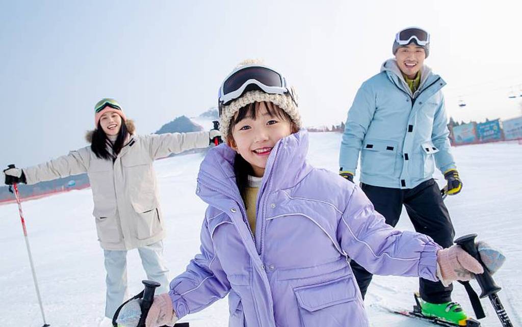 Escape into Snow World