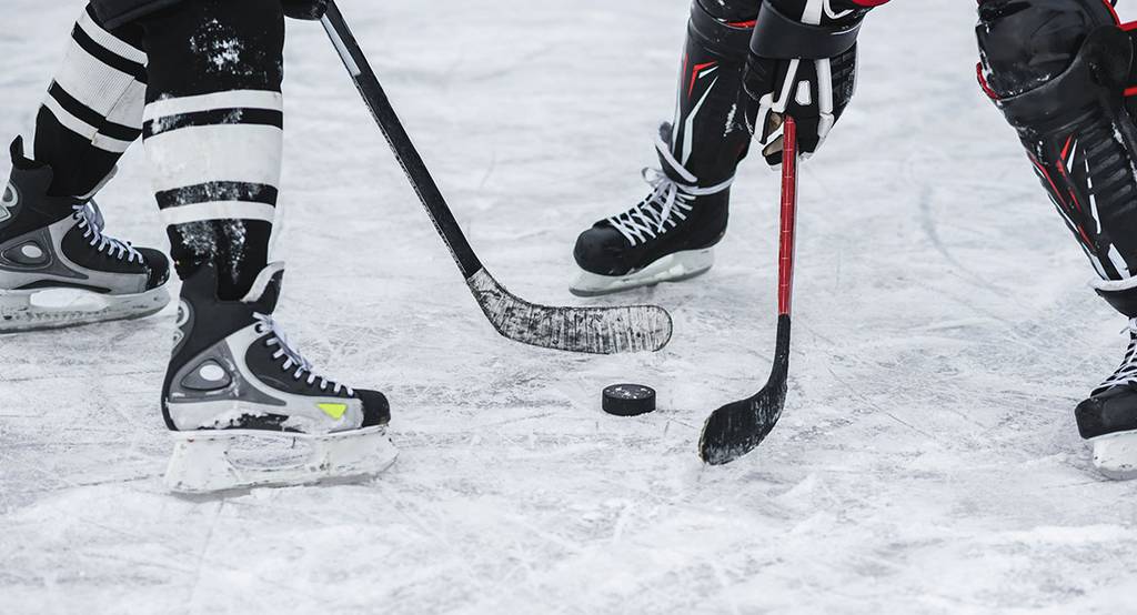 Puck Drops Brasil: Algumas regras e um pouco da dinâmica do Hóquei no Gelo