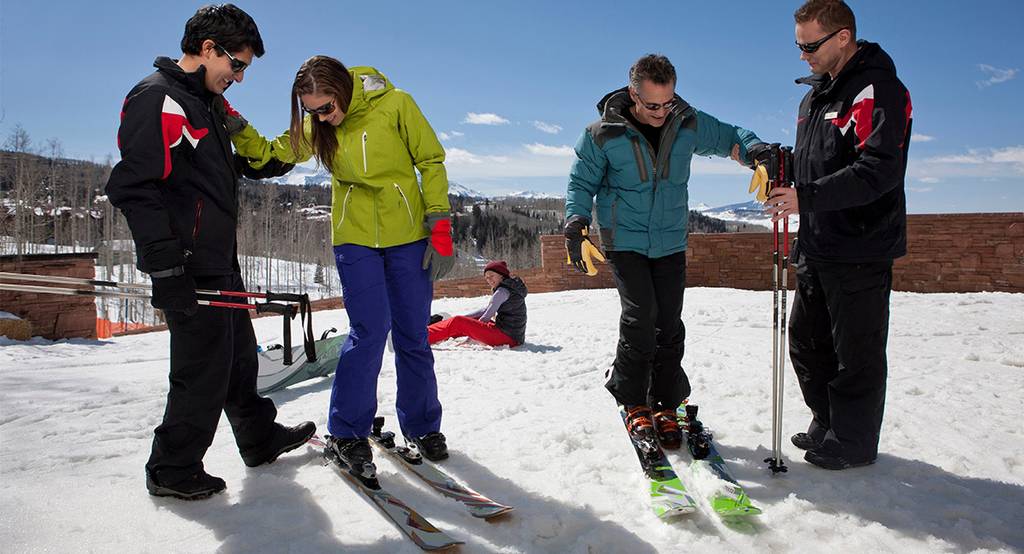 Home - Los Amigos Ski Club