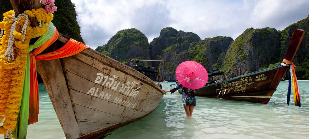 You must see this epic bohemian wedding on a tiny Brazilian island