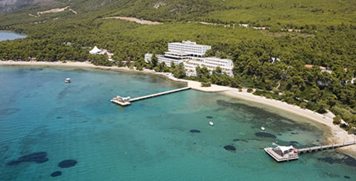 Hôtel Club du Soleil 2 étoiles Pierre Blanche en séjour all inclusive :