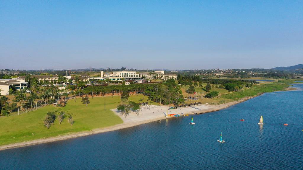 Lake Paradise