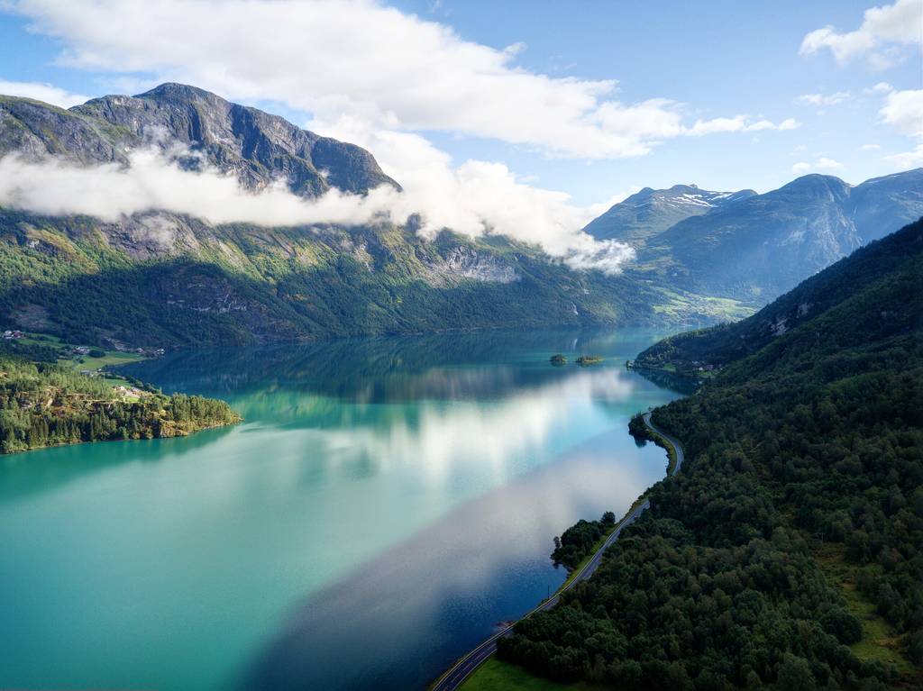 Ode aux fjords norvégiens